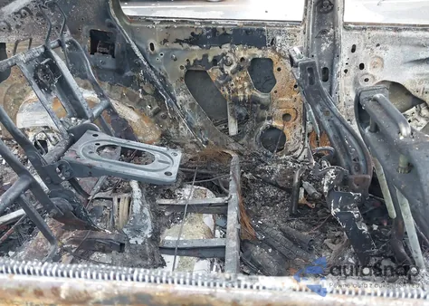 2010 Chevrolet Equinox Ls z USA, uszkodzony, nr VIN 2CNALBEW4A6400877